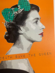 Death NYC, save the queen